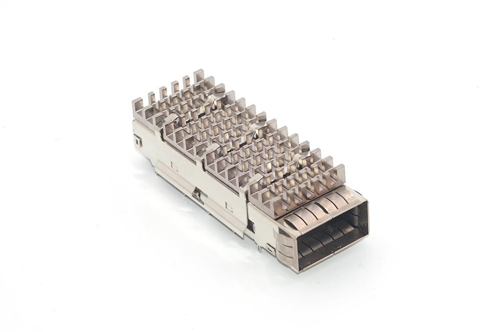 QSFP+ 1X1 笼子 带散热片